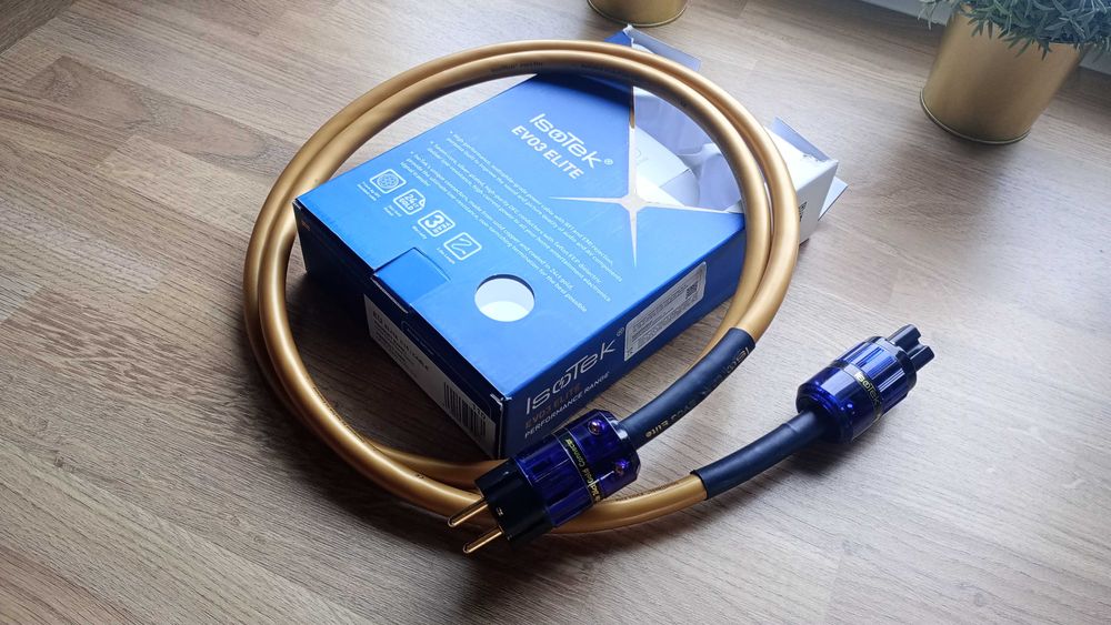 Kabel zasilający isotec