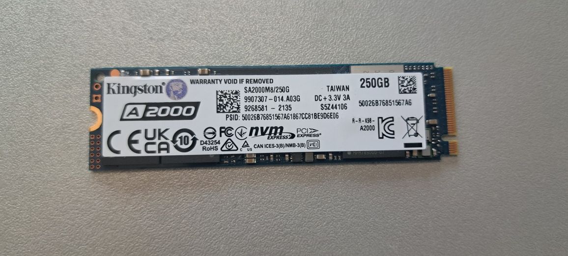 ЅЅD накопичувач Kingston A2000 250Gb M2