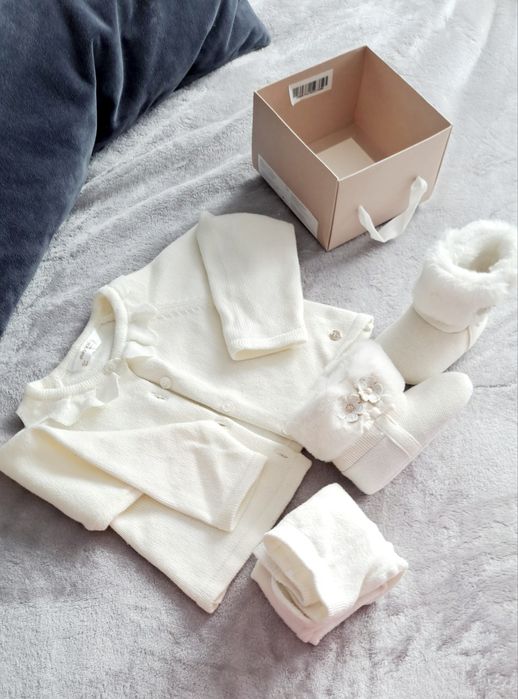 Zestaw mayoral sweterek, rajstopki r 80 i kozaczki