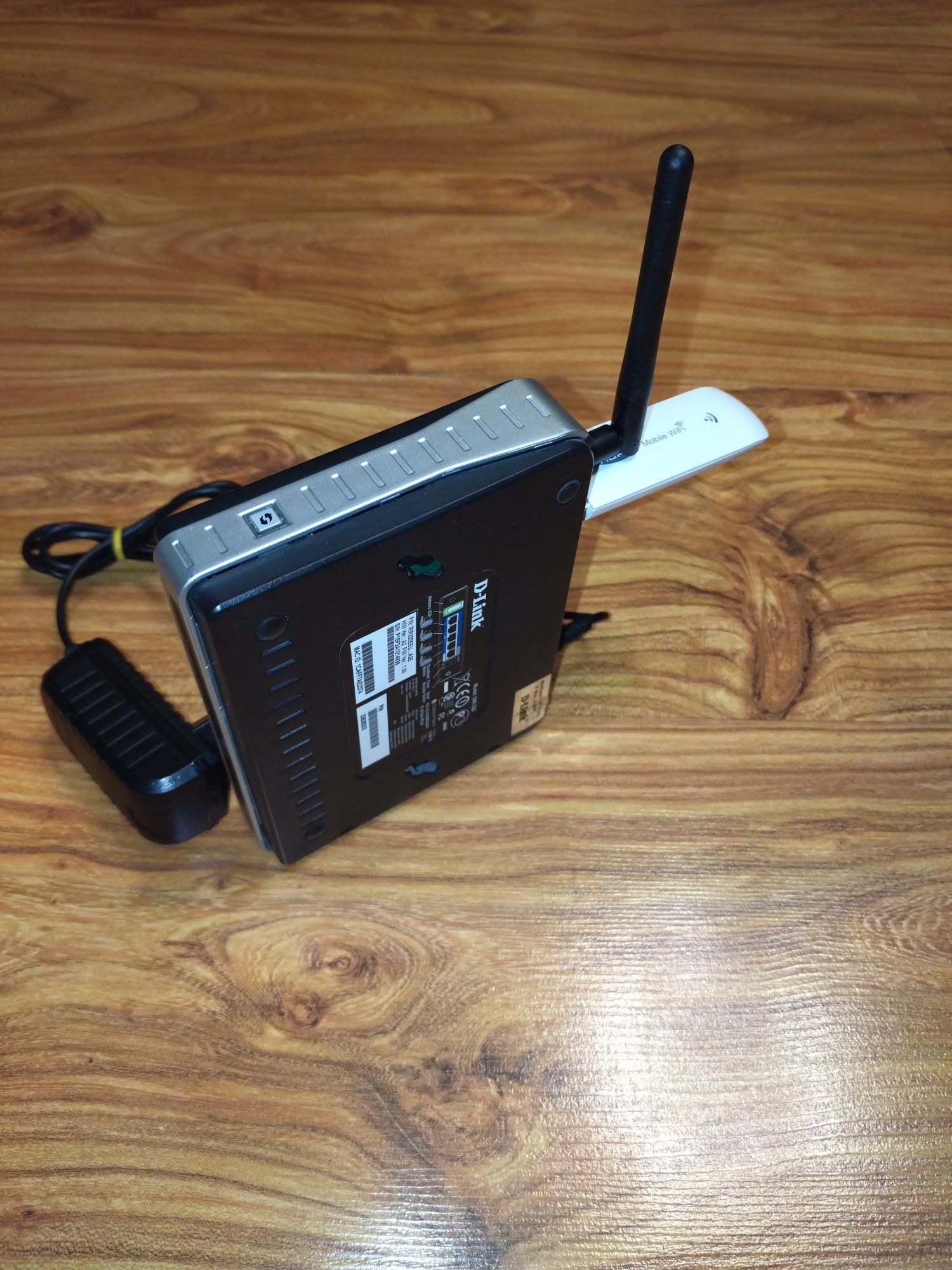 WI-FI роутер DIR-320 с USB