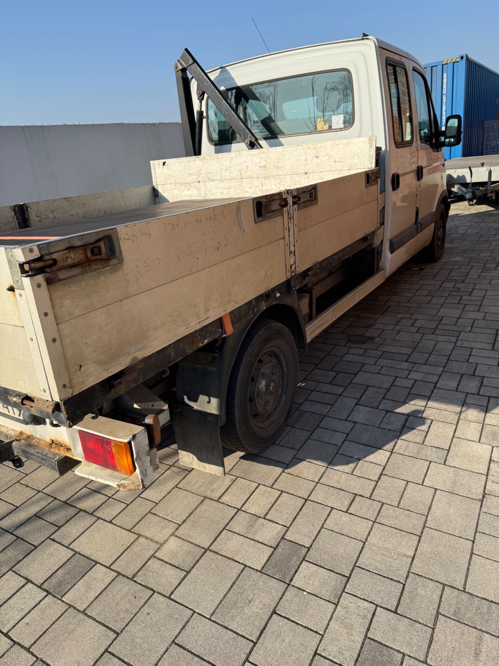 Renault Master Hds wywrotka 7 osób