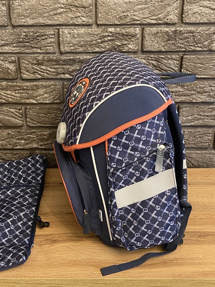 Шкільний рюкзак бренду Kite з ортопедичною спинкою