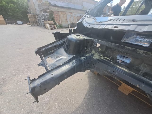 Четверть передняя правая FORD ESCAPE MK3 13-19 CV6Z7810524A