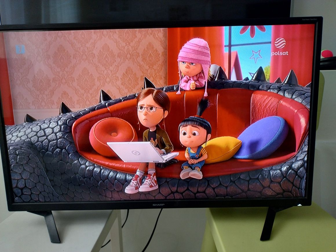 Telewizor 32 całe polskiej produkcji bez pilota