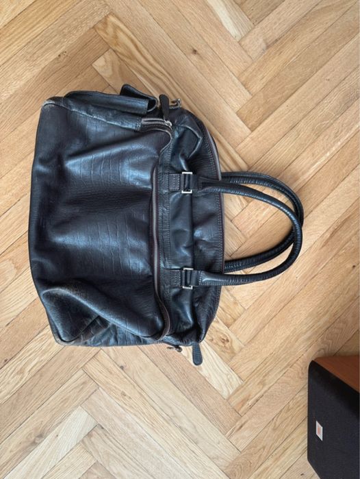 Skórzana torba Zara, z przetarciami