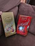 Praliny Lindor 225g milk i 100g assorted