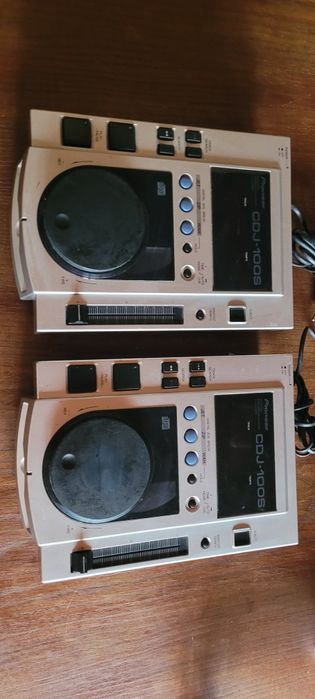 CDJ'S 100 Pionner