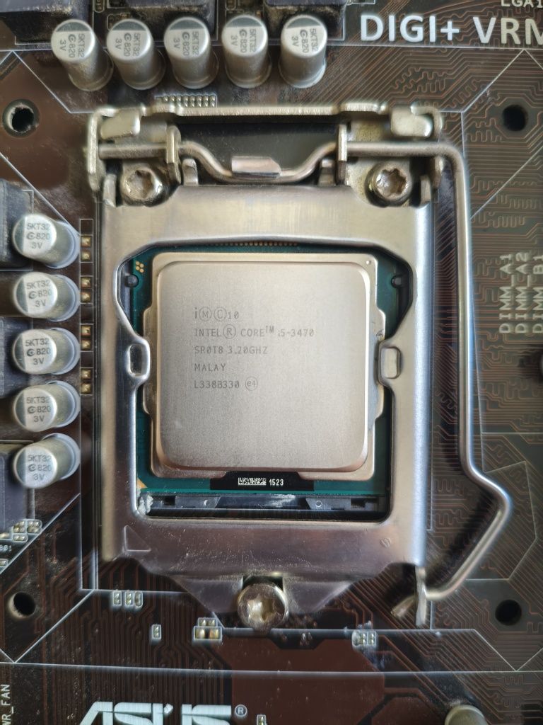 Материнська плата Asus P8Z77-V LX проц i5 3470 16gb ddr3 кулер intel
