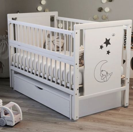 Нове ! Ліжечко з висувним ящиком - ідеальний варіант для немовляти.