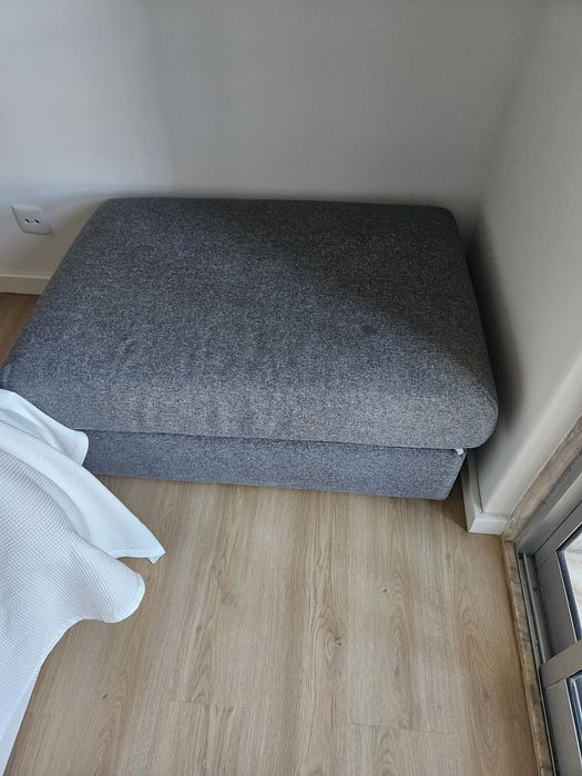 Puff/repousa-pes com arrumação ikea