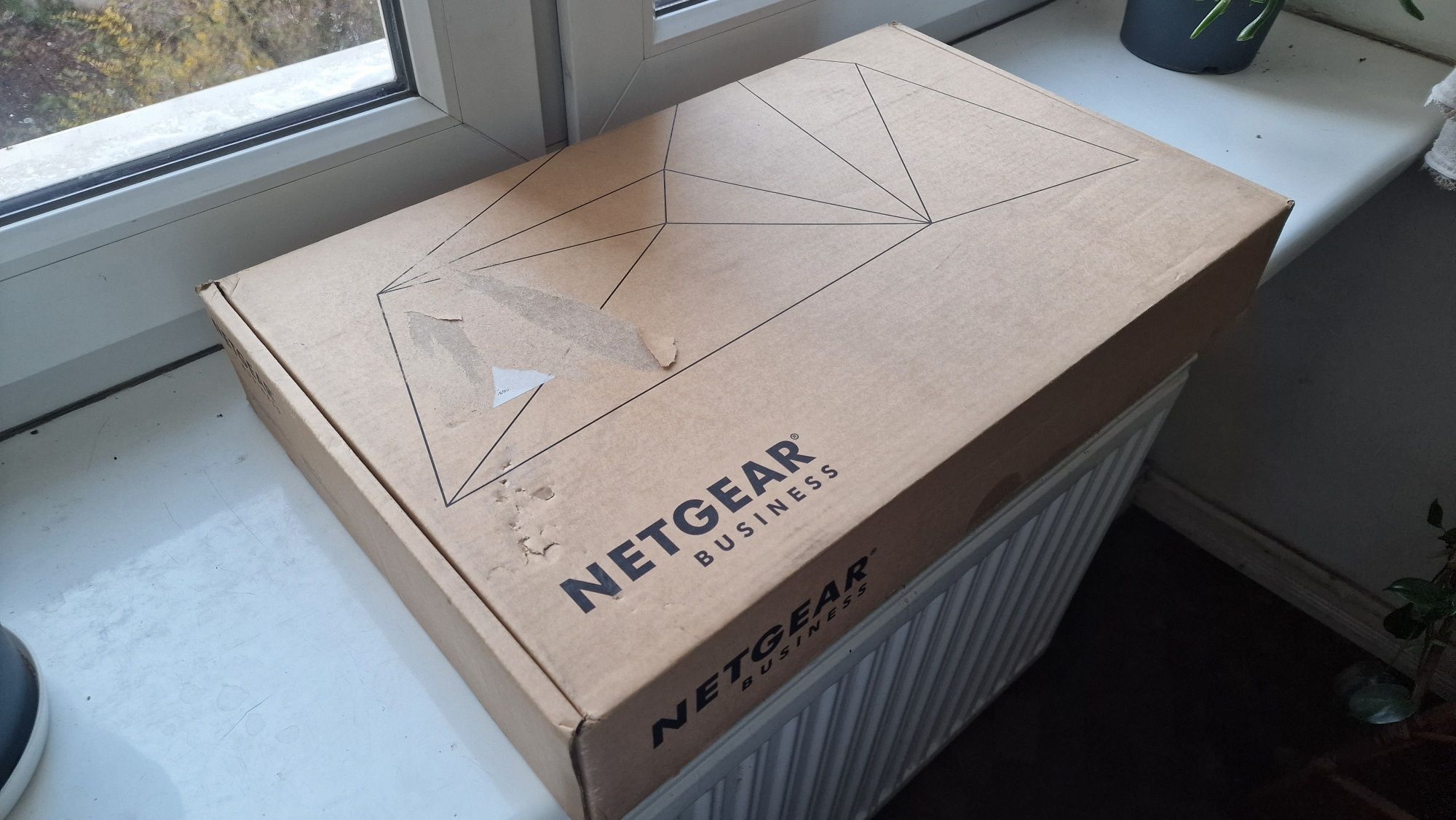 Switch NETGEAR GS748T-500EUS