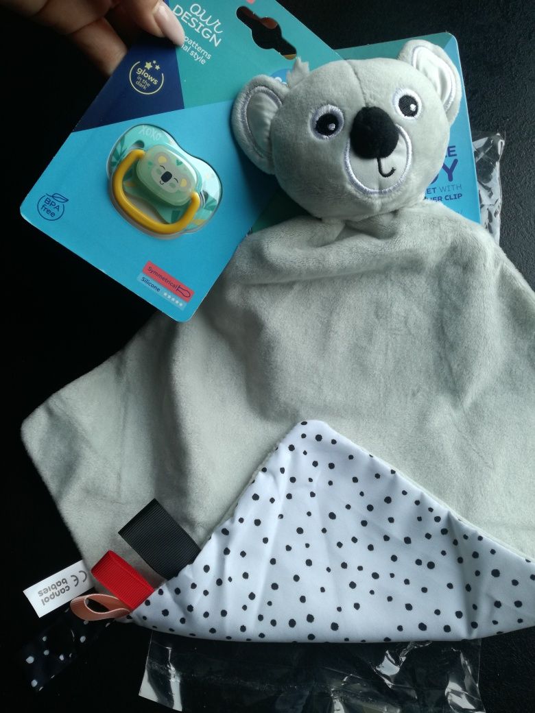 Nowy zestaw Canpol Babies świecący smoczek 6-18 zawieszka- kocyk koala