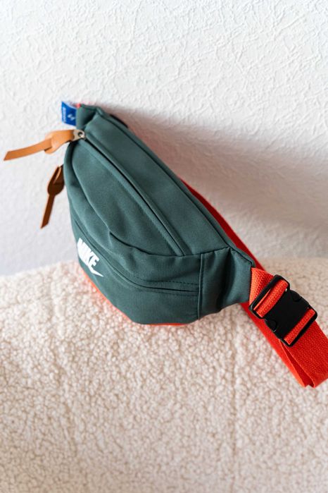 Бананка Nike/Сумка на пояс/Сумка через плечо/Дорожная