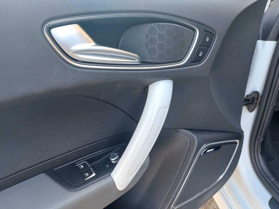Audi A1 Sportback 1.6 TDI S-line