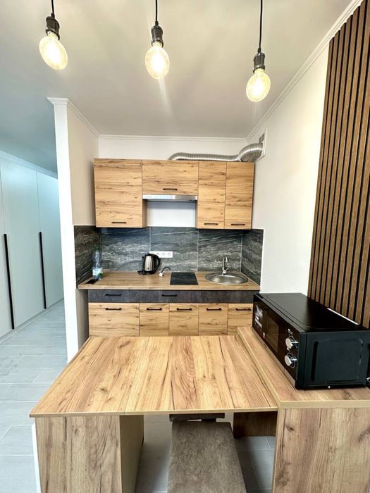 Оренда квартири студії вул. Рудненська 8