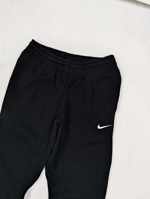 Nike czarne  spodnie dresowe dresy S logo