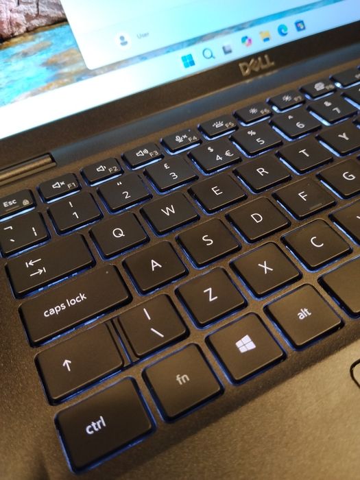 #3001 Dell Latitude 7410 i5-10210U 16GB 256SSD W11 FV23 GW12 Stan A