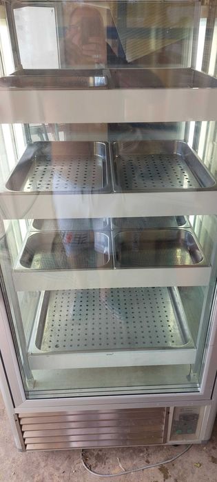 Arca para peixe em exposição