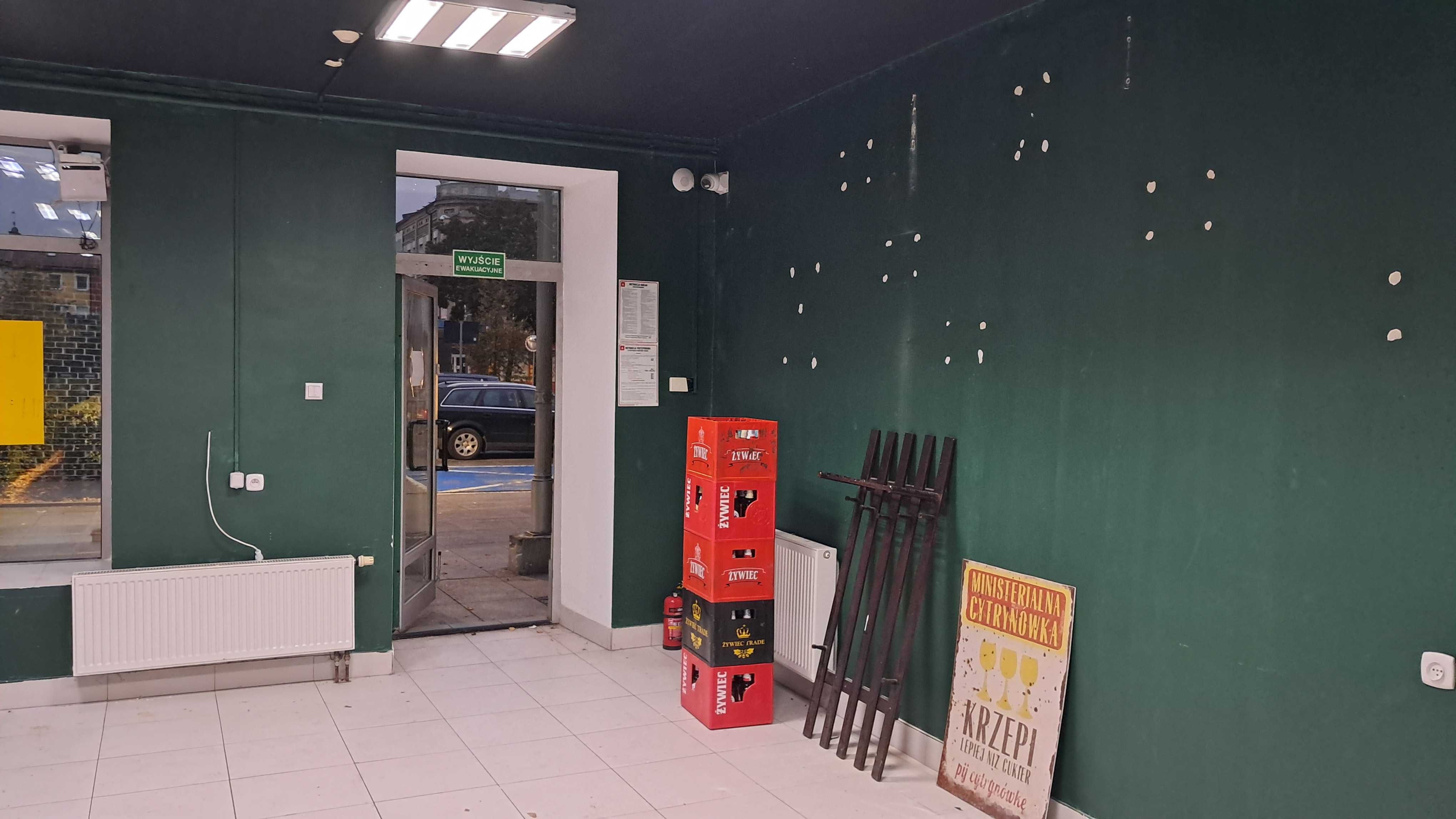 Lokal handlowy w Tomaszowie Maz., Pl. Kościuszki, ŚCISŁE CENTRUM
