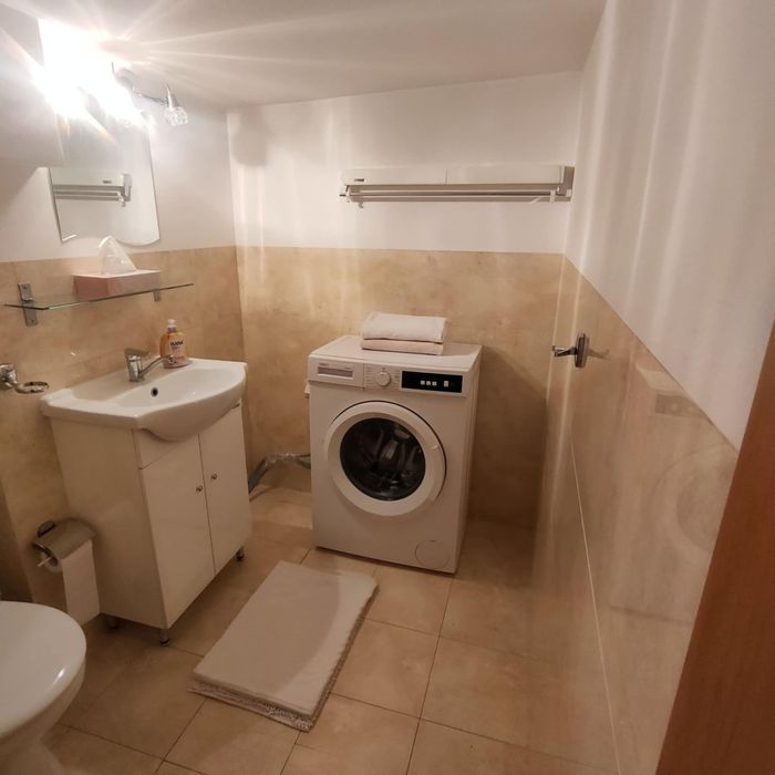 Mieszkanie typu penthouse w ścisłym centrum dla 7 lub 8 osób.