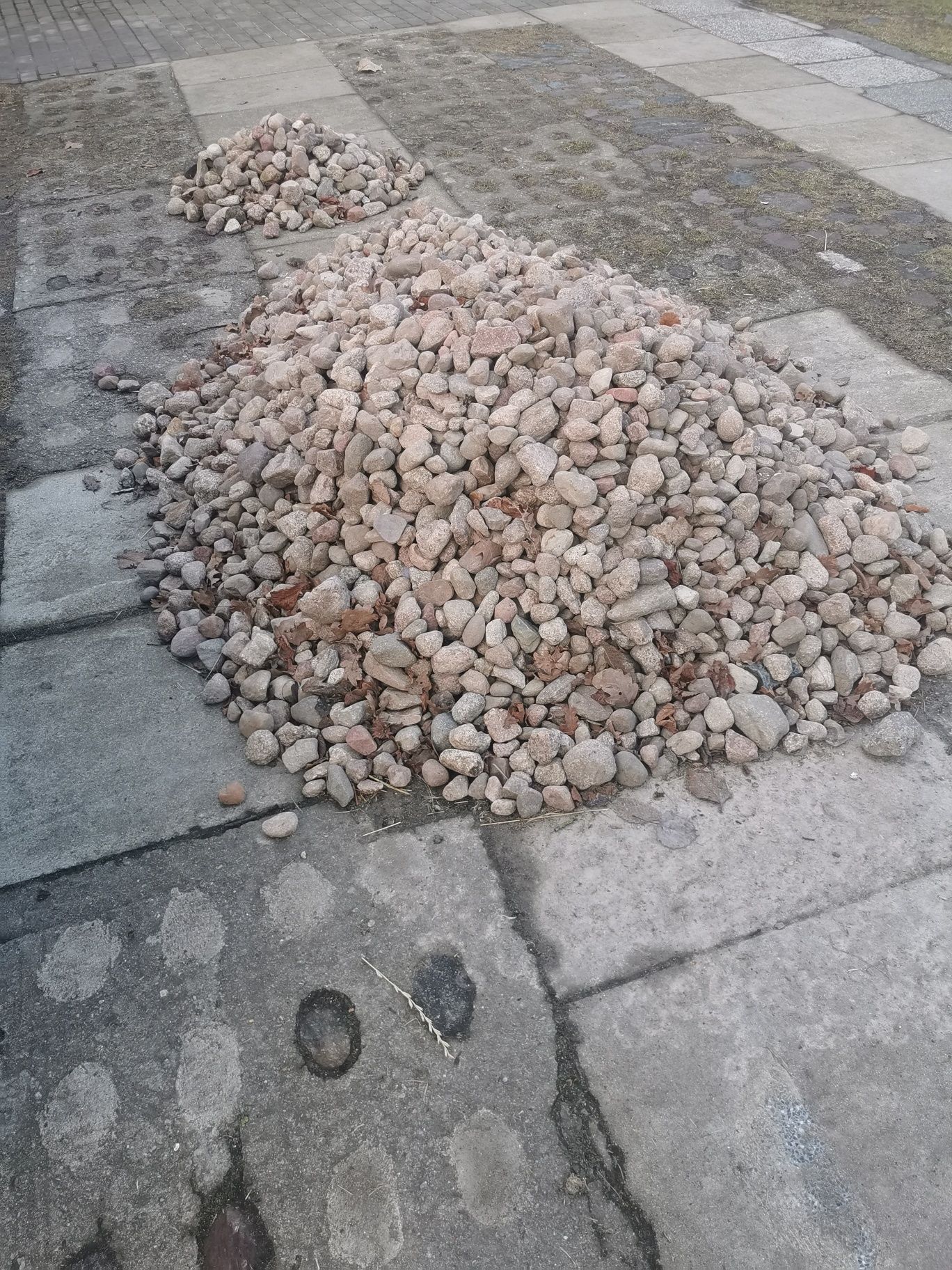 Kamienie polne drobne