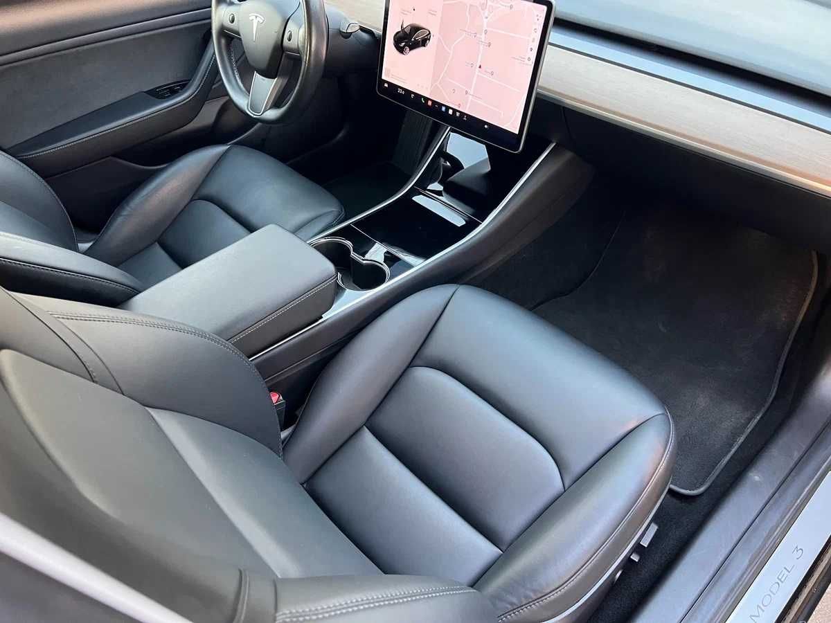 Tesla Model 3 Long Range 2019