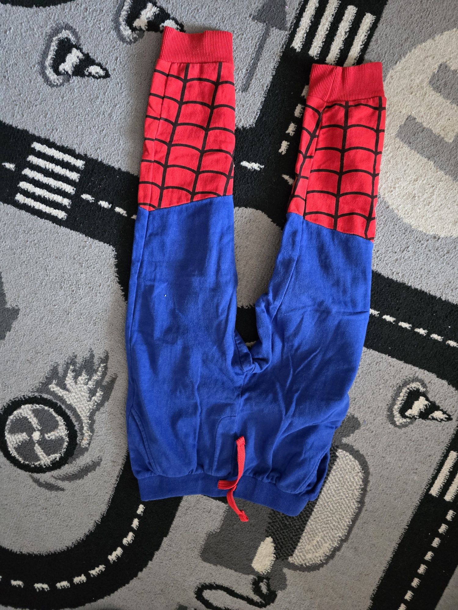 Dres Spider-Man 116/122