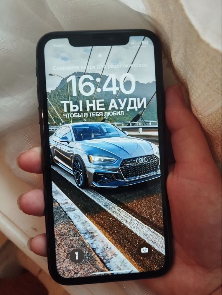 Продам Iphone 11