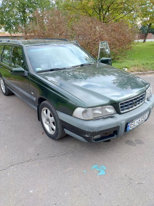 Volvo V70 Volvo V70 Cross Country
