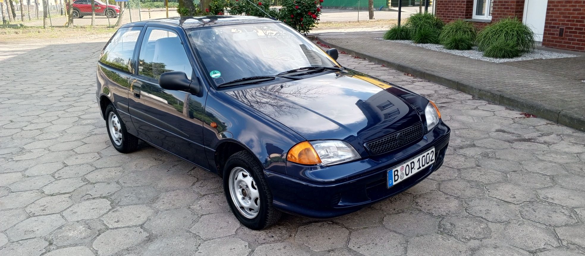 Suzuki Swift 1.0_Z Niemiec_Bezwypadkowy_1 właściciel_