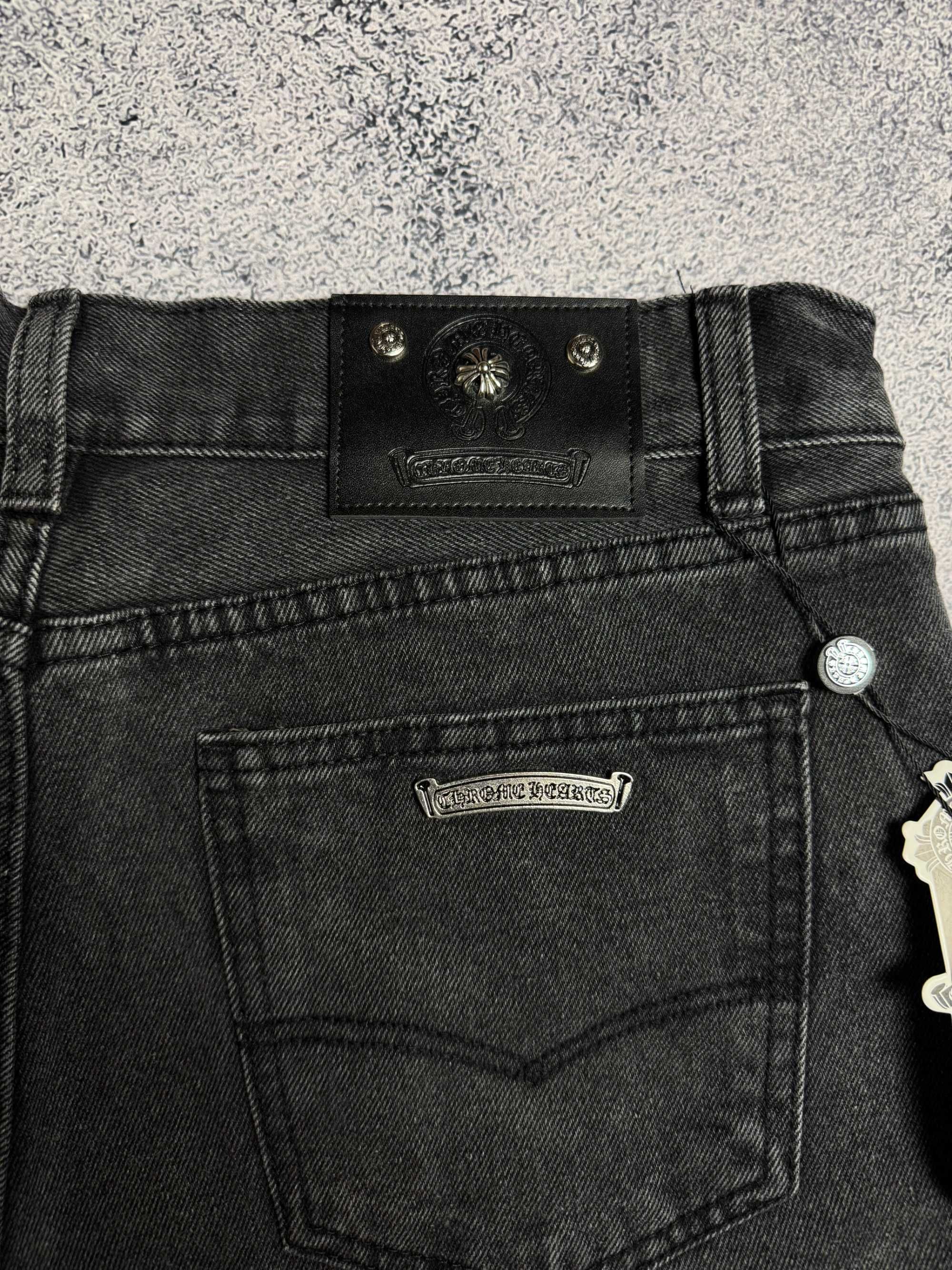 БЕЗ ПЕРЕДОПЛАТ! Шорти Chrome Hearts drip drill