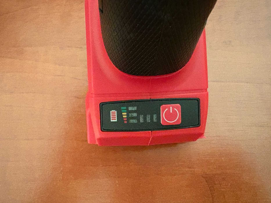 Szlifierka kątowa akumulatorowa 125mm nowa typu Milwaukee M18