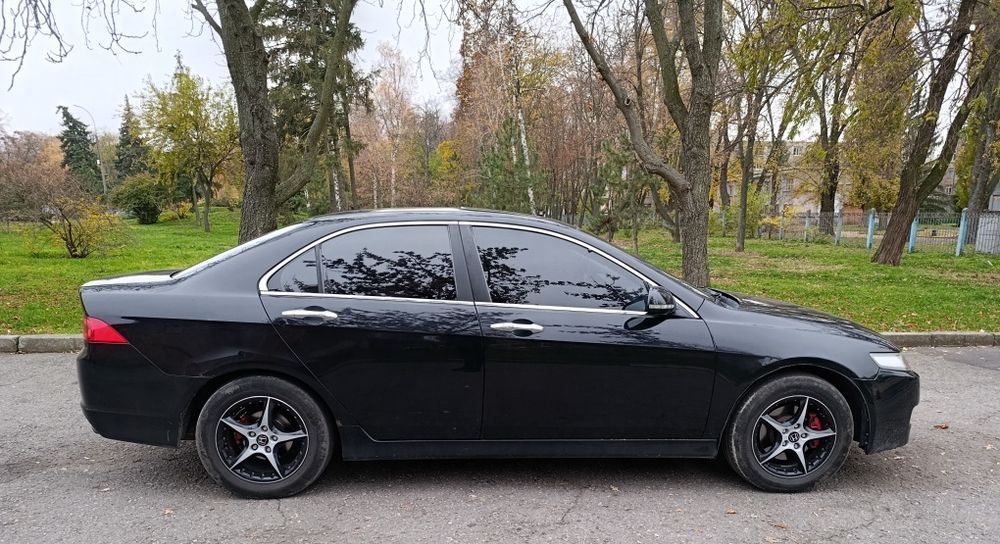 Хонда аккорд 7 - обмен на бус!