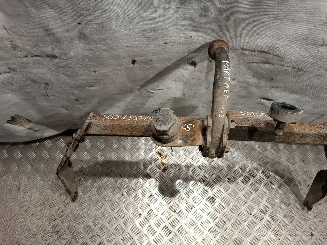 Hak Holowniczy Peugeot Partner 1.4b 2003r