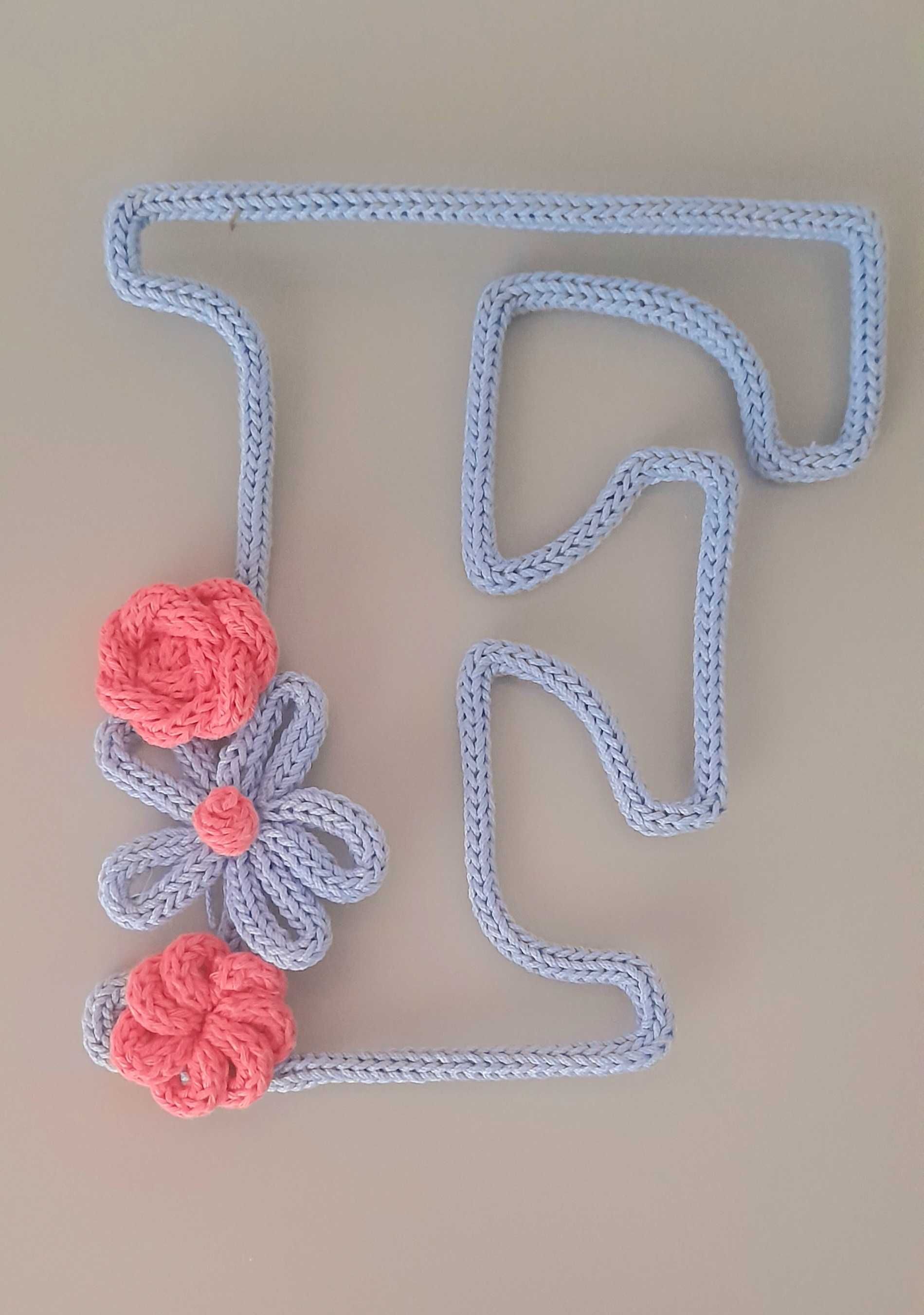 Grande Inicial ( 20cm)