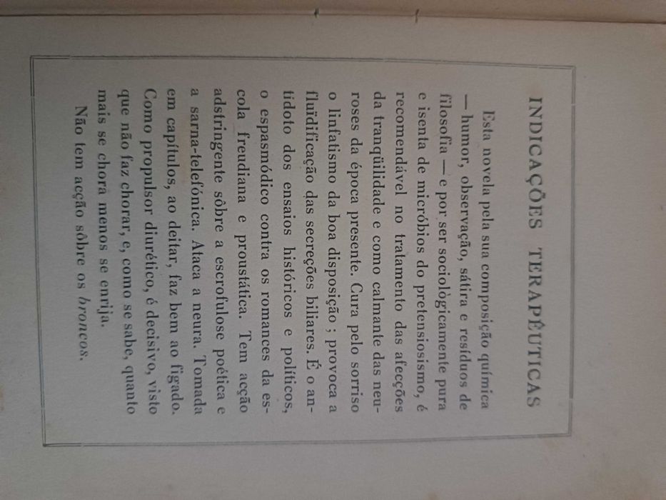 Livro 1944 antigo