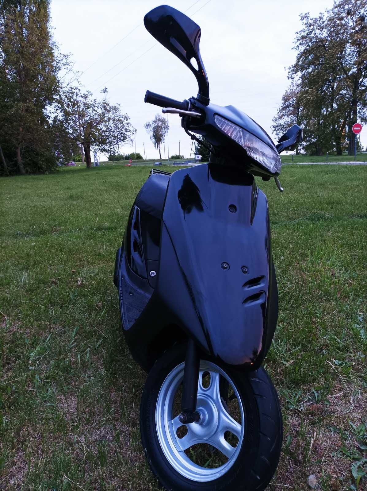 Скутер Honda Dio 28