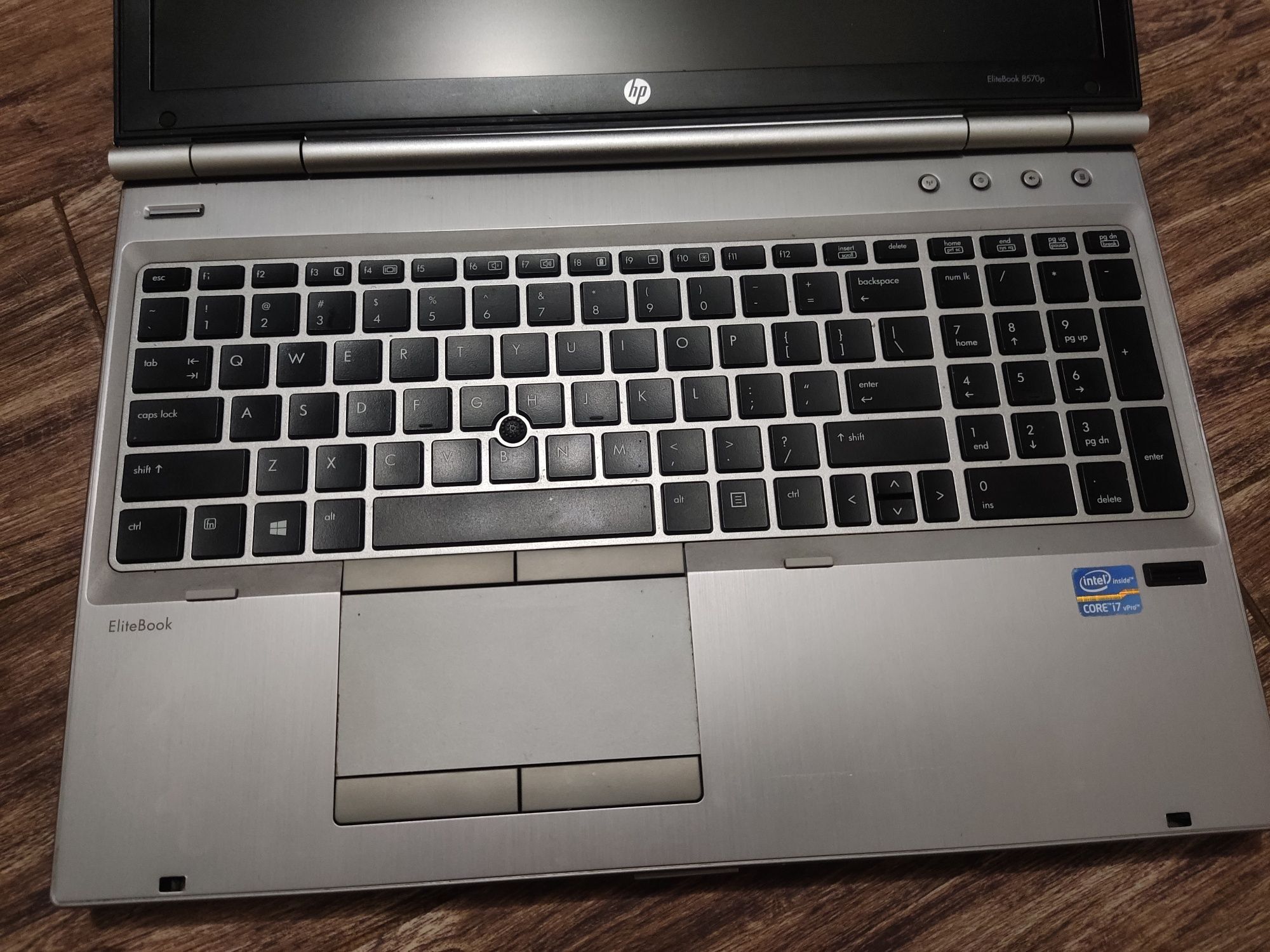 HP EliteBook 8570p i7-3540M