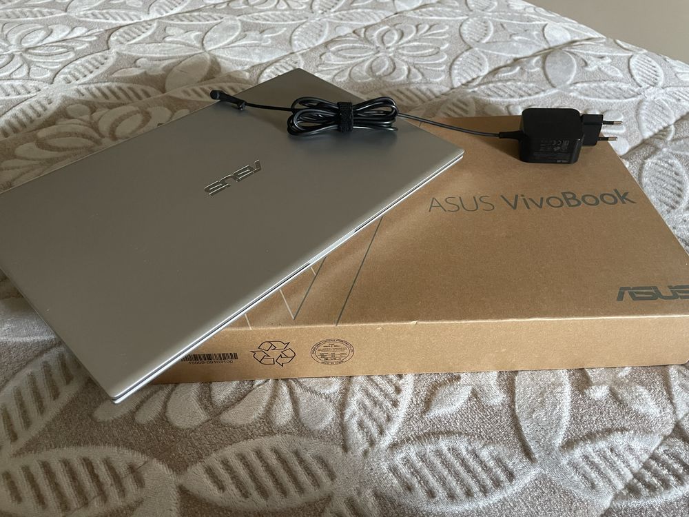 Portatil Asus Vivobook 15