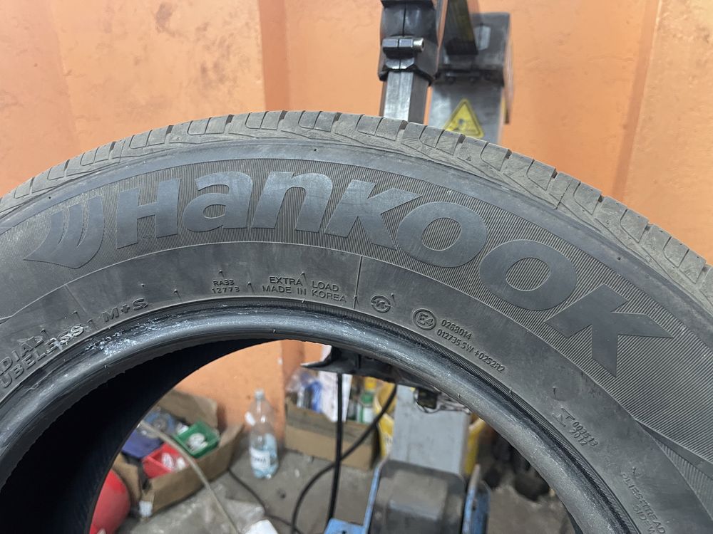 2xHankook 235 65r17., 2018 5.3mm