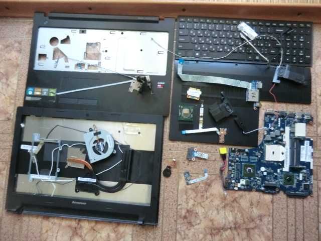 Ноутбук Lenovo G505s по частям.