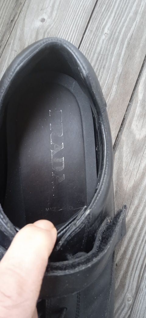 Damskie buty/mokasyny Prada