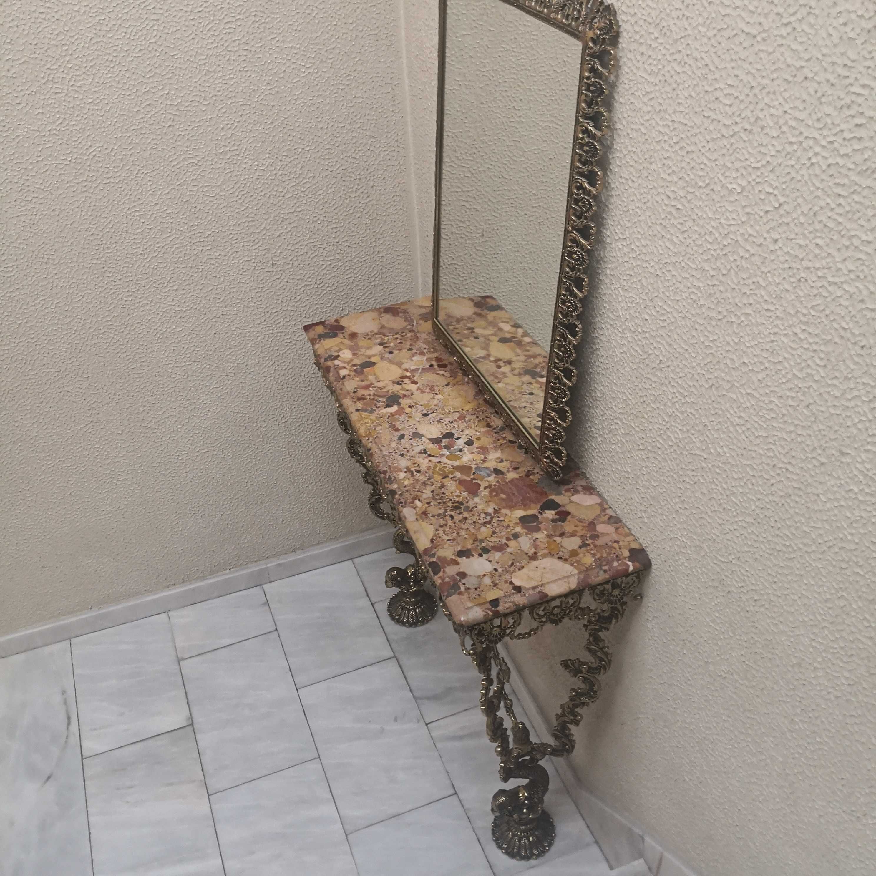 Cardencia com espelho em latão