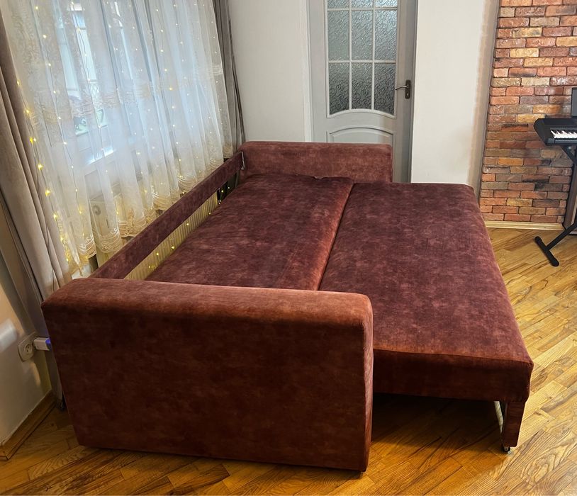 Диван у чудовому стані - як новий! НЕДОРОГО!