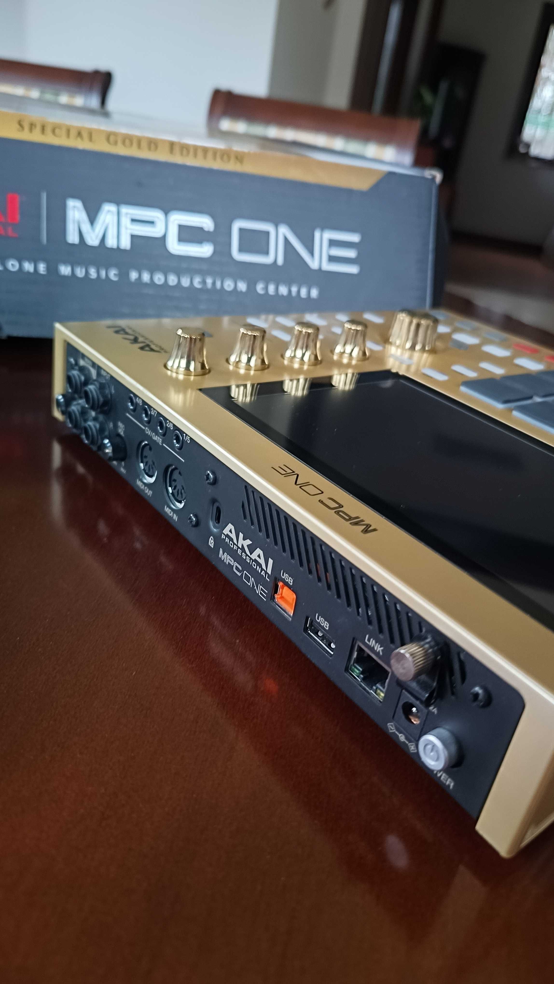 AKAI MPC One Professional Gold Edition, stan idealny - jak nowy