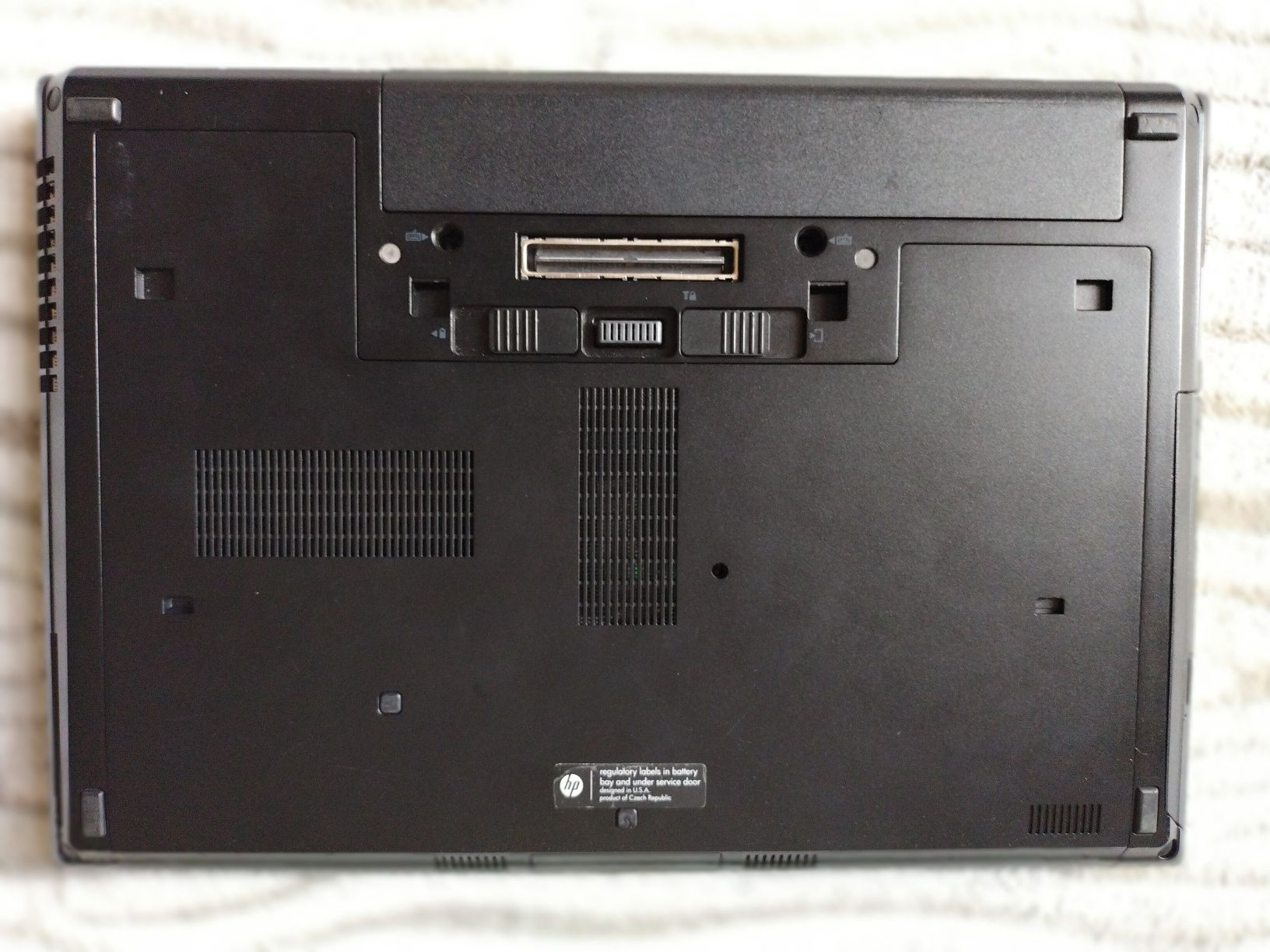 Laptop HP Elitebook 8460p matryca 1600x900 i5 8GB RAM 120GB SSD