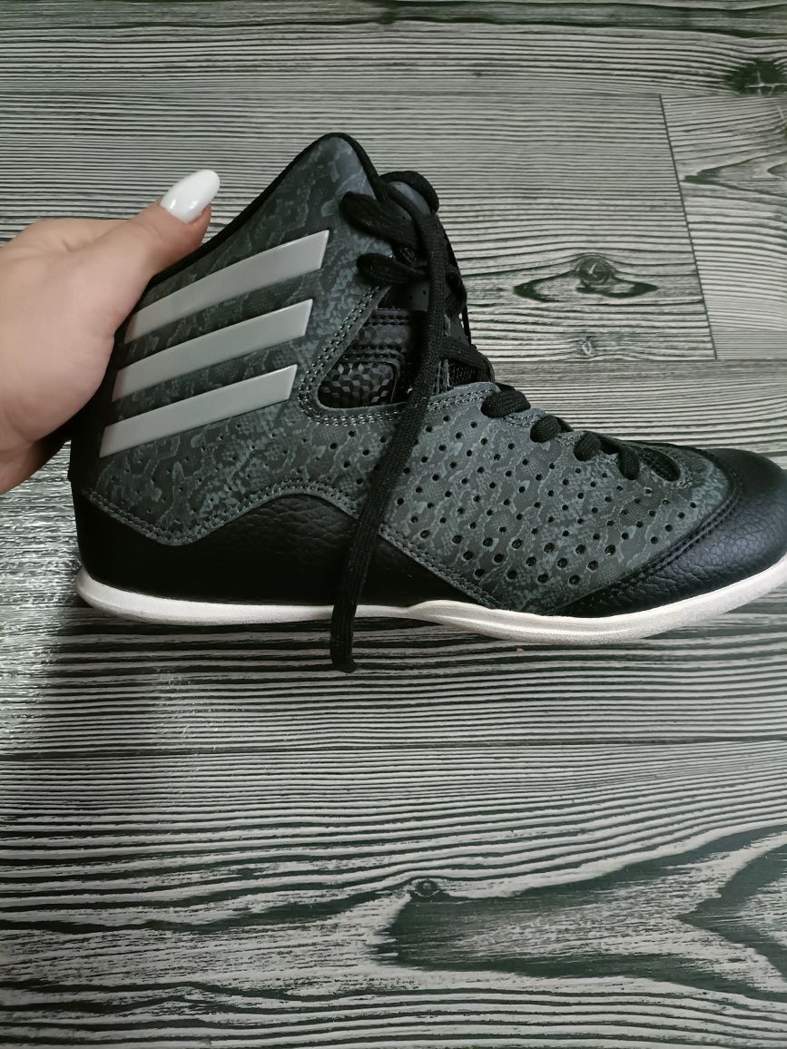 Buty adidas koszykarskie