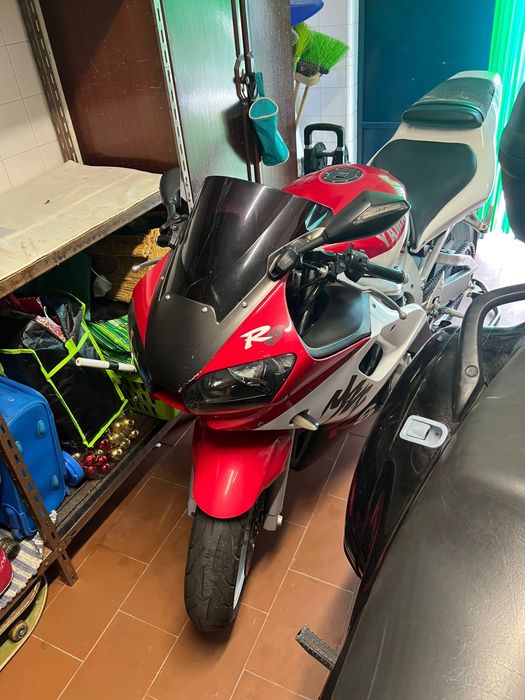 Mota Yamaha YZF - R6