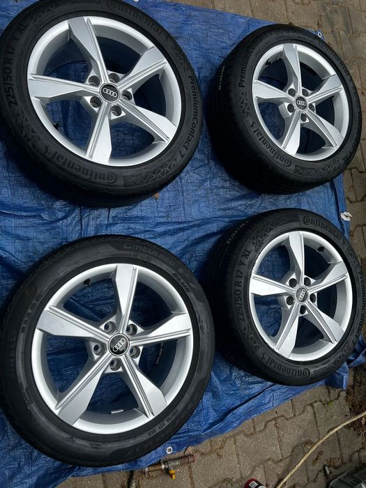 KOMPLET FELG FELGI  5X112 17 7,5J X17 ET 38 8W0601025 EH ALUFELGI 17