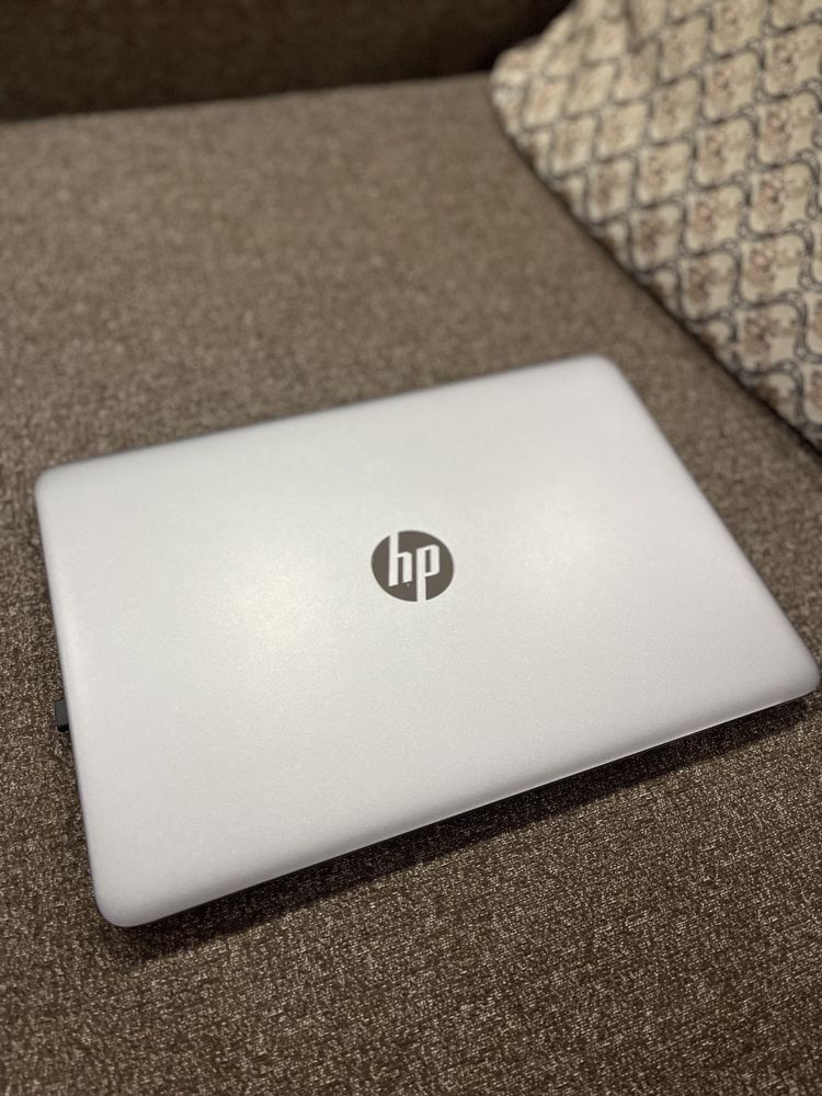 HP Elitebook 745-g4